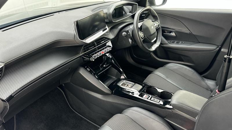 Used Peugeot 2008 2022 for sale - 76184413: Photo 11