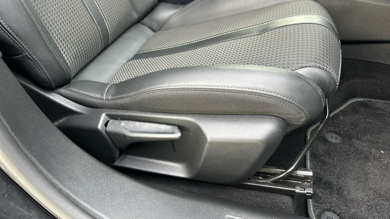 Used Peugeot 2008 2022 for sale - 76184413: Photo 31