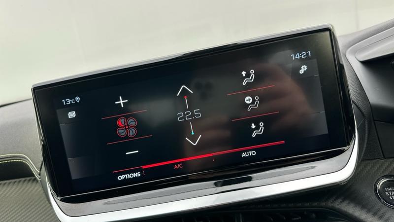 Used Peugeot 2008 2022 for sale - 76184413: Photo 32