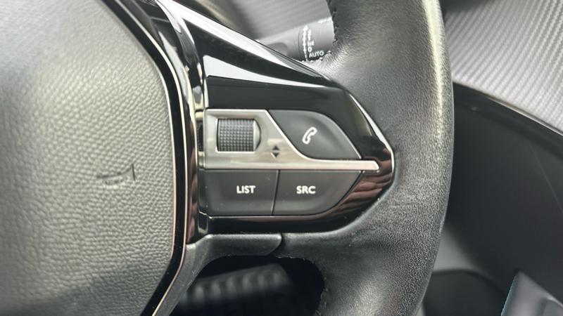 Used Peugeot 208 2021 for sale - 76382138: Photo 22