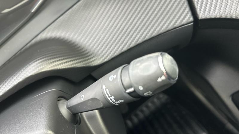 Used Peugeot 208 2021 for sale - 76382138: Photo 24