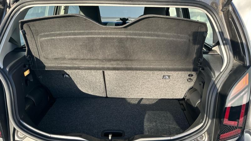 Used Volkswagen up! 2023 for sale - 76640967: Photo 15