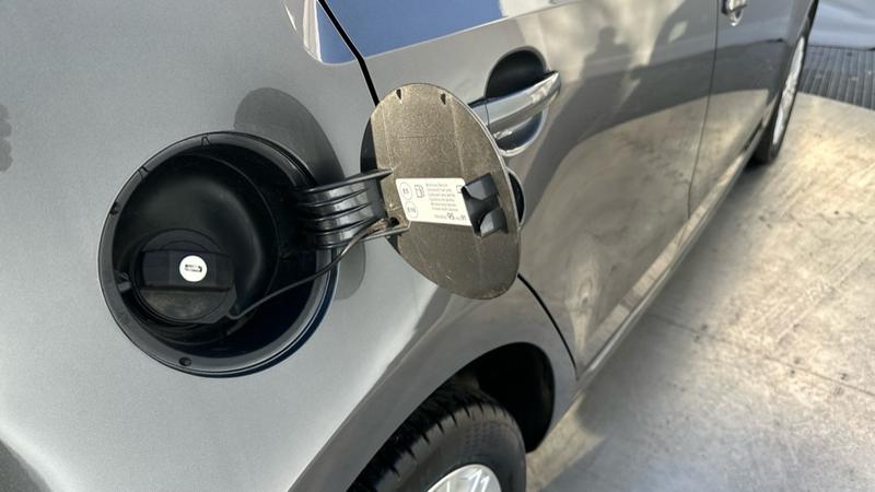 Used Volkswagen up! 2023 for sale - 76640967: Photo 21