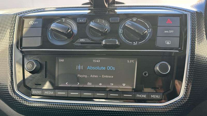 Used Volkswagen up! 2023 for sale - 76640967: Photo 27