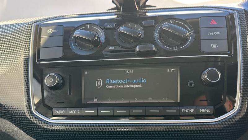 Used Volkswagen up! 2023 for sale - 76640967: Photo 29