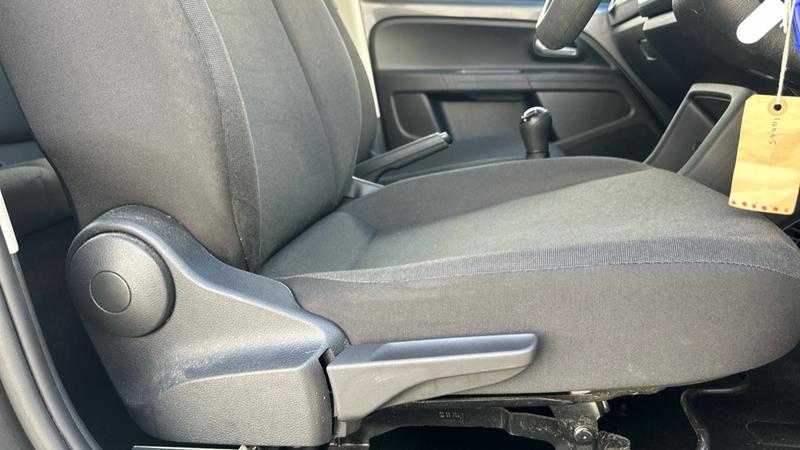 Used Volkswagen up! 2023 for sale - 76640967: Photo 51