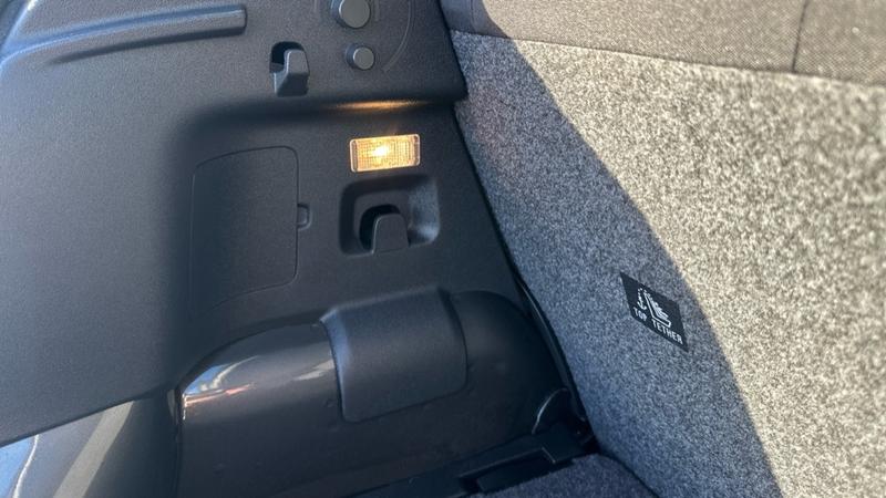 Used Volkswagen up! 2023 for sale - 76640967: Photo 64