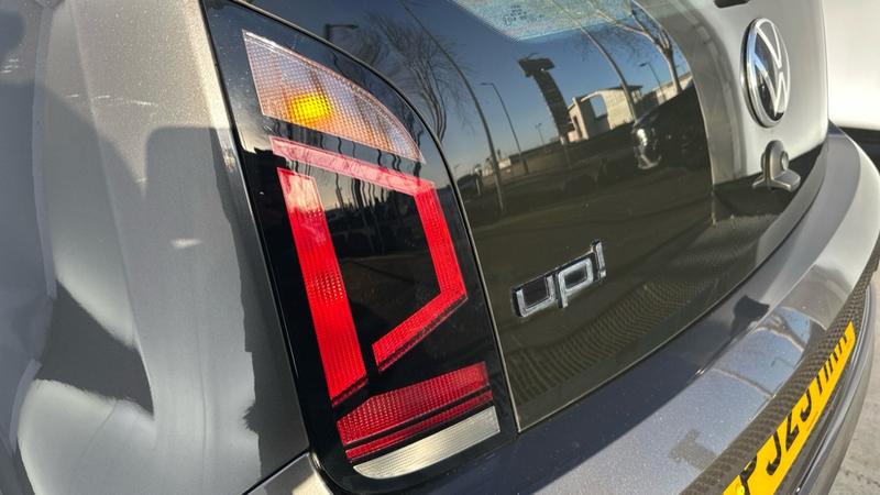 Used Volkswagen up! 2023 for sale - 76640967: Photo 67