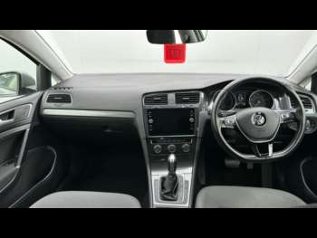 Used Volkswagen Golf 2018 for sale - 74272612: Photo