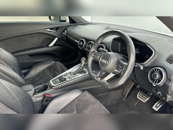 Used Audi TT 2018 for sale - 77890438: Photo