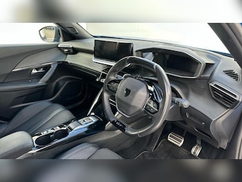 Used Peugeot 2008 2024 for sale - 77918664: Photo