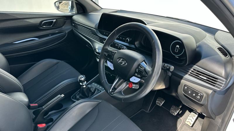 Used Hyundai i20 2023 for sale - 78215529: Photo 2