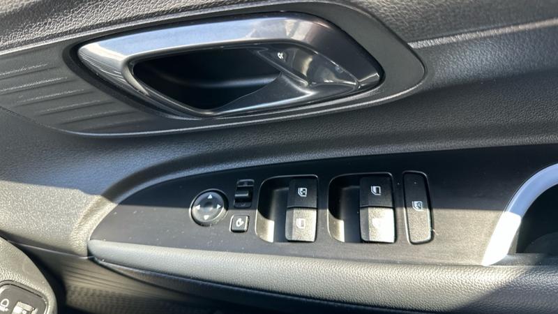 Used Hyundai i20 2023 for sale - 78215529: Photo 56