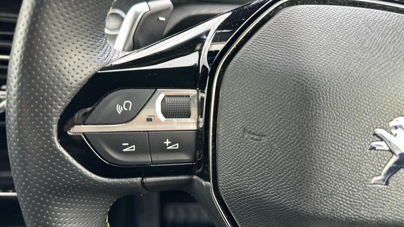 Used Peugeot 2008 2022 for sale - 77532653: Photo 28