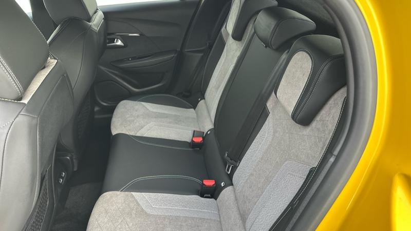 Used Peugeot E-208 2021 for sale - 76222584: Photo 14