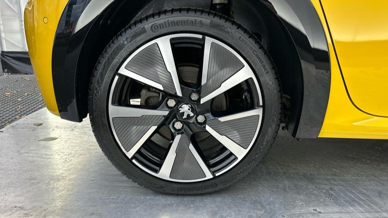 Used Peugeot E-208 2021 for sale - 76222584: Photo 19