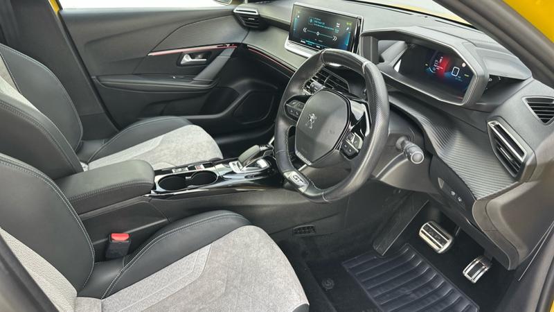 Used Peugeot E-208 2021 for sale - 76222584: Photo 2