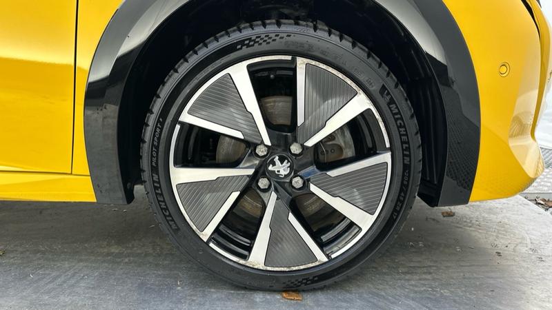 Used Peugeot E-208 2021 for sale - 76222584: Photo 20