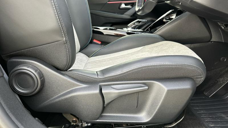 Used Peugeot E-208 2021 for sale - 76222584: Photo 71