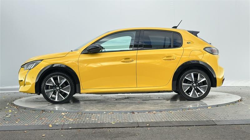 Used Peugeot E-208 2021 for sale - 76222584: Photo 9