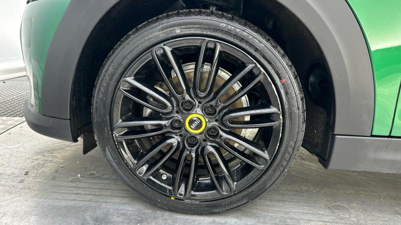 Used MINI Electric Hatch 2023 for sale - 76931317: Photo 17