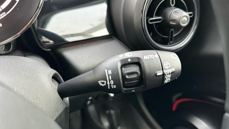 Used MINI Electric Hatch 2023 for sale - 76931317: Photo 24