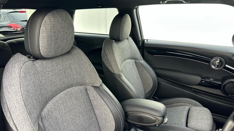 Used MINI Electric Hatch 2023 for sale - 76931317: Photo 69