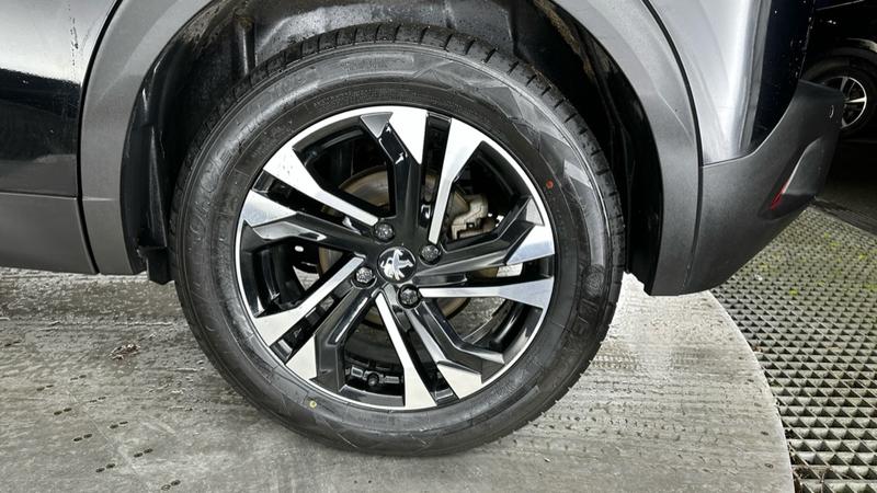 Used Peugeot E-2008 2022 for sale - 77296742: Photo 21