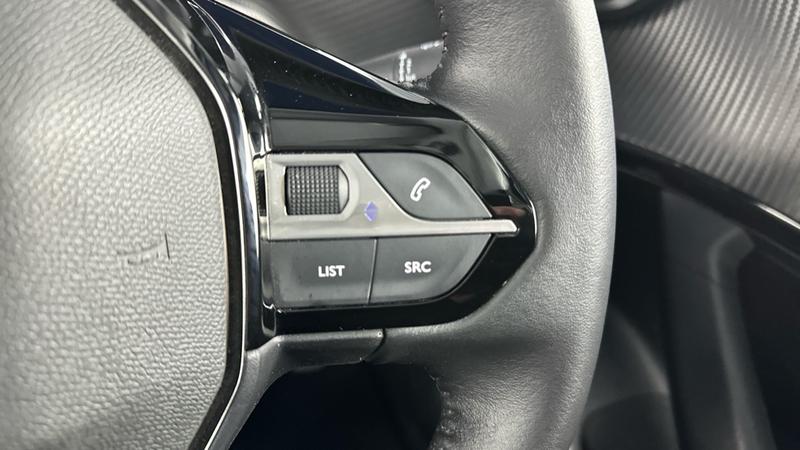 Used Peugeot E-2008 2022 for sale - 77296742: Photo 26