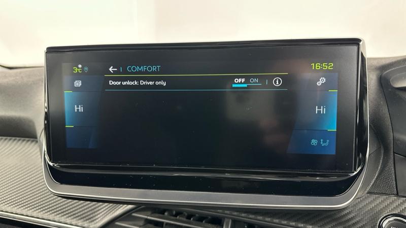 Used Peugeot E-2008 2022 for sale - 77296742: Photo 44