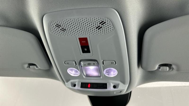 Used Peugeot E-2008 2022 for sale - 77296742: Photo 49