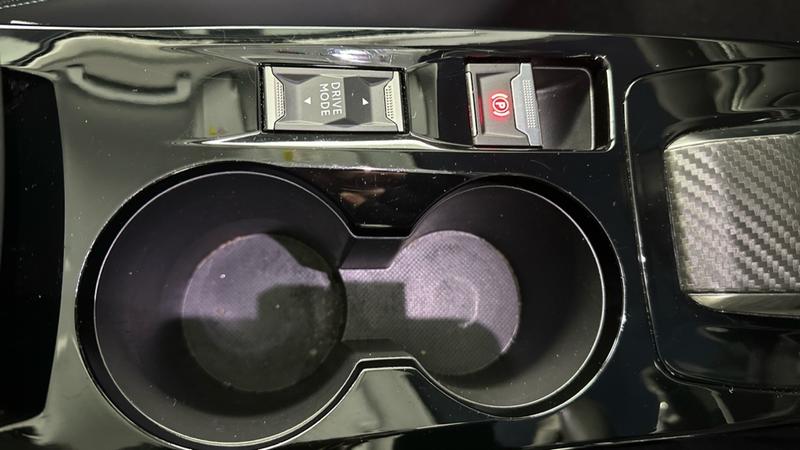 Used Peugeot E-2008 2022 for sale - 77296742: Photo 53