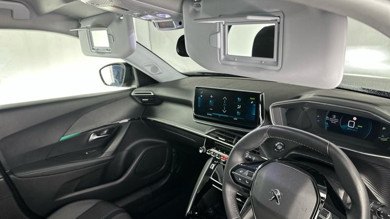 Used Peugeot E-2008 2022 for sale - 77296742: Photo 61