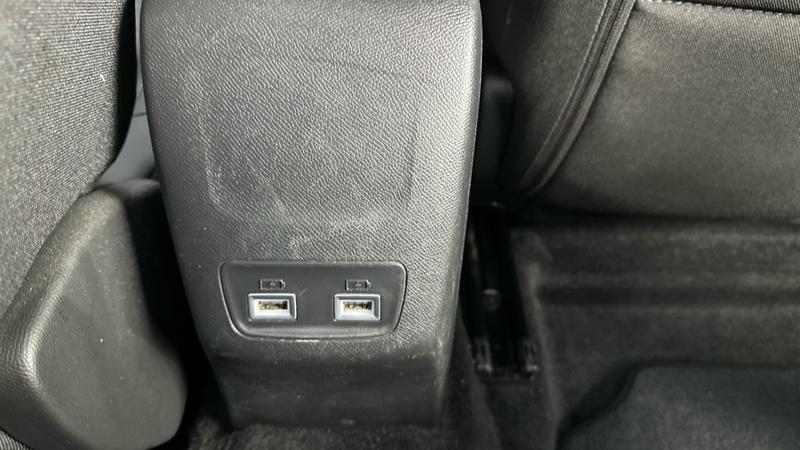 Used Peugeot E-2008 2022 for sale - 77296742: Photo 68