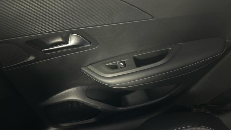 Used Peugeot E-2008 2022 for sale - 77296742: Photo 71