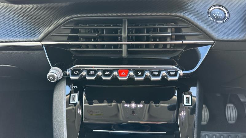 Used Peugeot 2008 2021 for sale - 77733194: Photo 48