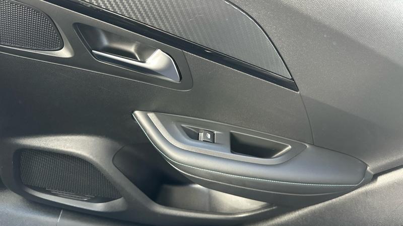 Used Peugeot 2008 2021 for sale - 77733194: Photo 68