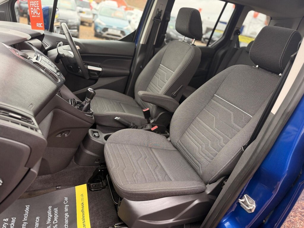 Used Ford Tourneo Connect 2015 for sale - 76883680: Photo 35
