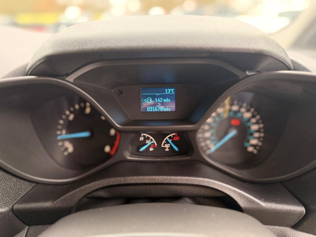 Used Ford Tourneo Connect 2015 for sale - 76883680: Photo 38