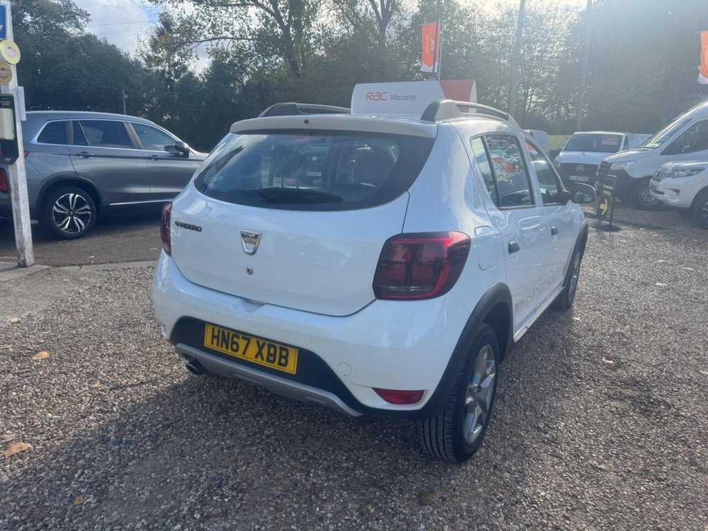 Used Dacia Sandero Stepway 2017 for sale - 76396162: Photo 16