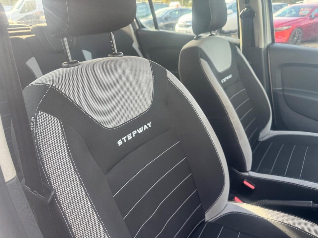 Used Dacia Sandero Stepway 2017 for sale - 76396162: Photo 22