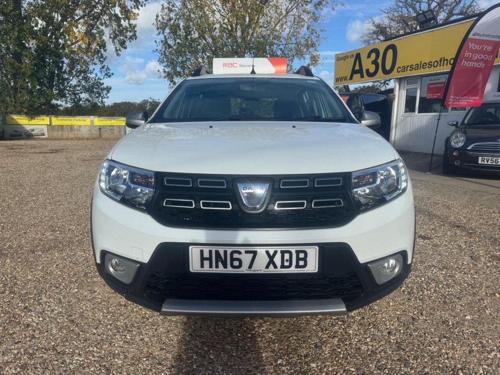 Used Dacia Sandero Stepway 2017 for sale - 76396162: Photo 6