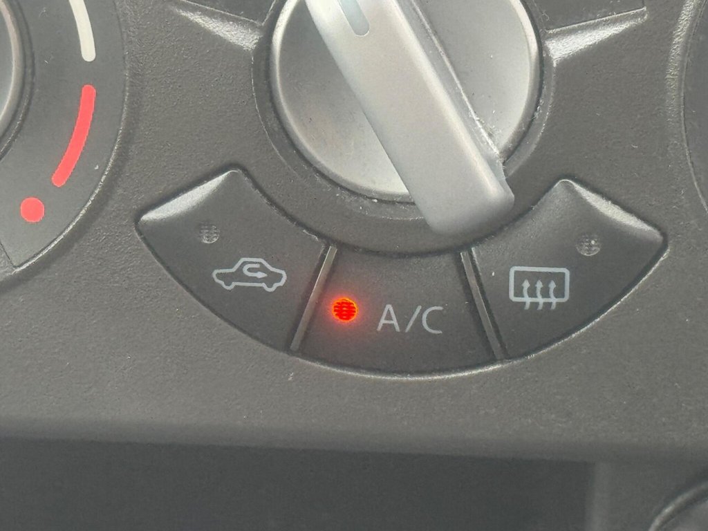 Used Vauxhall Agila 2014 for sale - 76510024: Photo 31