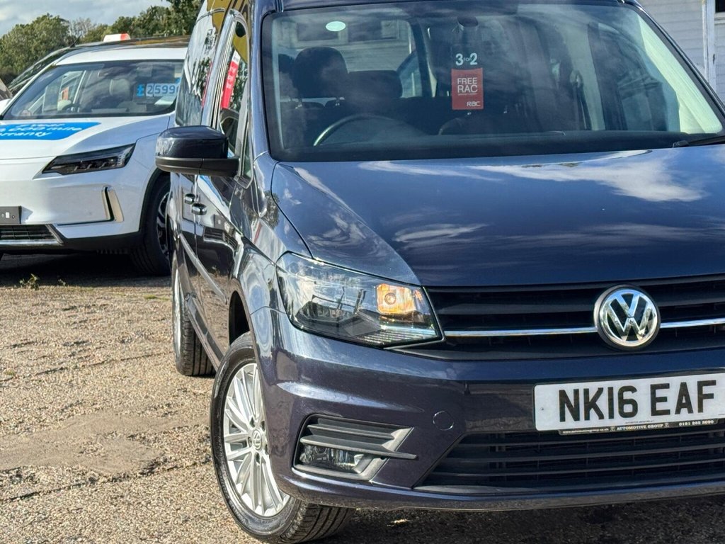 Used Volkswagen Caddy Maxi Life 2016 for sale - 76285318: Photo 11