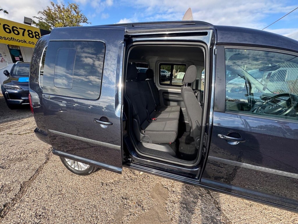 Used Volkswagen Caddy Maxi Life 2016 for sale - 76285318: Photo 38