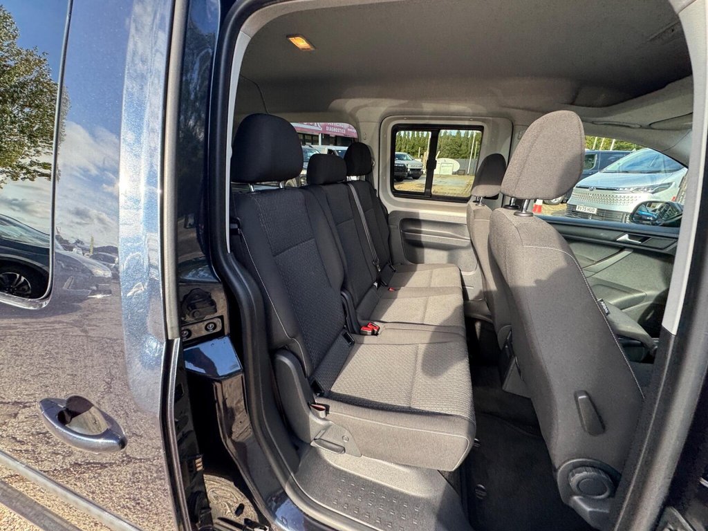 Used Volkswagen Caddy Maxi Life 2016 for sale - 76285318: Photo 43