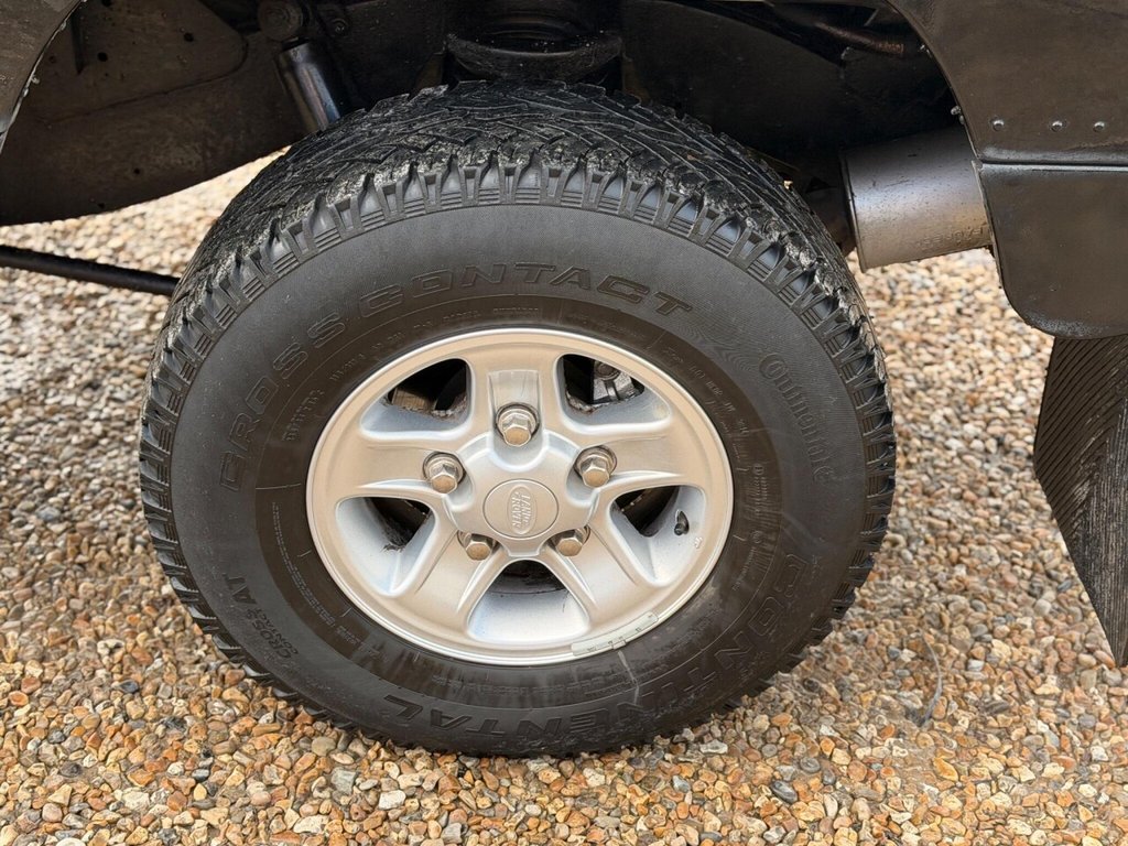 Used Land Rover Defender 2014 for sale - 76740340: Photo 24