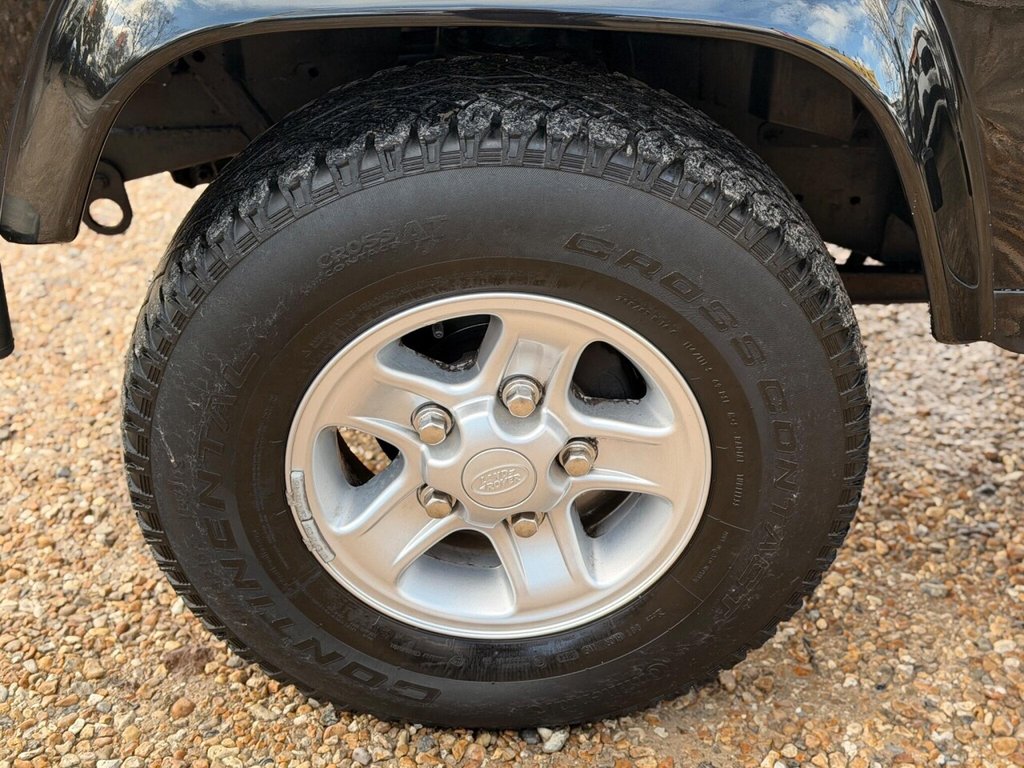 Used Land Rover Defender 2014 for sale - 76740340: Photo 32