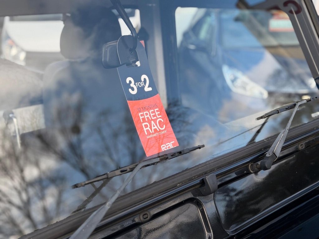 Used Land Rover Defender 2014 for sale - 76740340: Photo 35