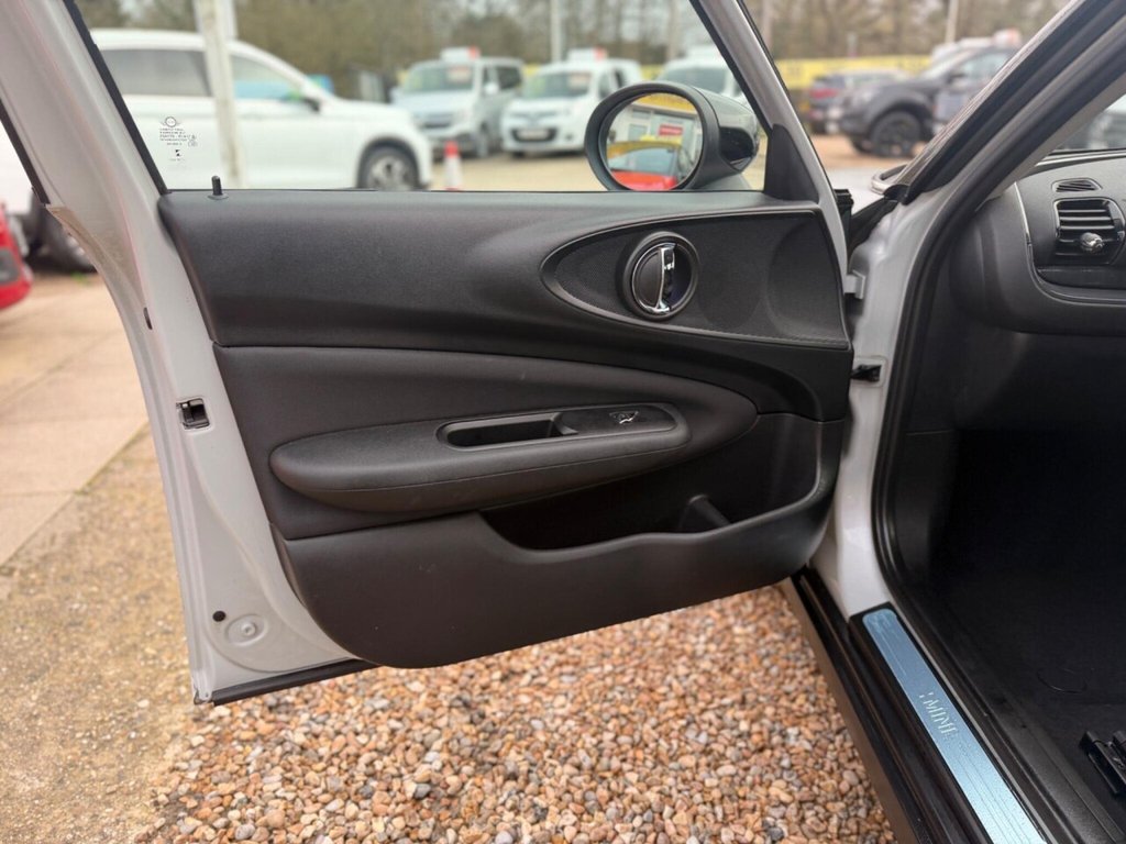 Used MINI Clubman 2019 for sale - 77521051: Photo 31